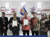 Executive Classes Program Unkris Nomor 4